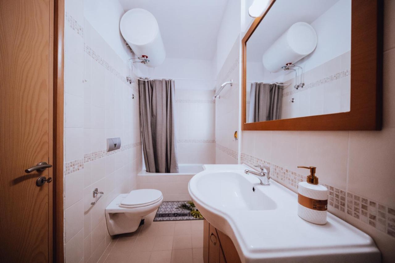 Iliotti Apartments Rhodes City エクステリア 写真